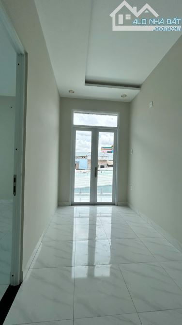 BÁN NHÀ NGUYỄN VĂN QUÁ, NGAY CHỢ CẦU, 6,4X11M, 2 TẦNG SÂN THƯỢNG - 5