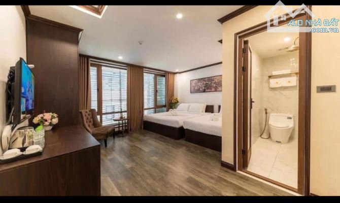 VỊ TRÍ ĐẮC ĐỊA - ĐẸP NHẤT NHÌ PHỐ ĐÀO DUY TỪ - LÕI PHỐ CỔ - THANG MÁY NHẬP - DOANH THU KHỦ - 5