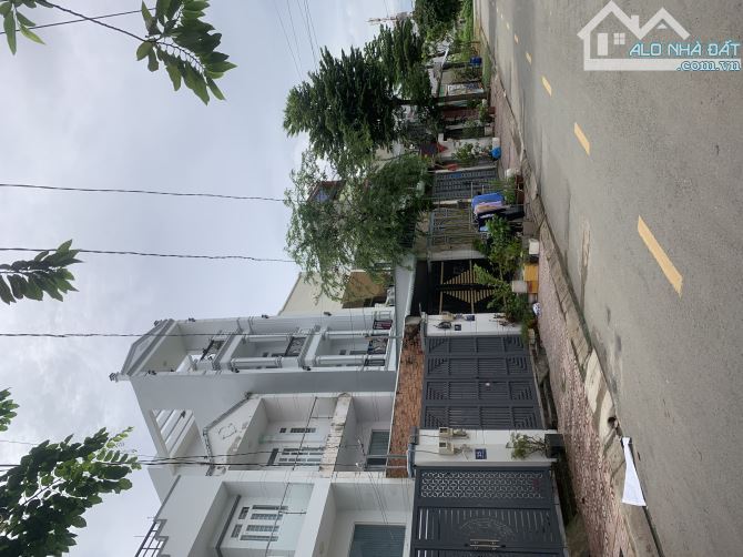 Nhà mặt tiền đường 970 - Nguyễn Duy Trinh, P. Phú Hữu.Q9 - 5