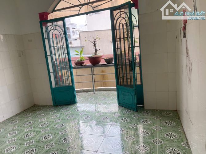 Cho thuê nhà nguyên căn đường số 77- 4 tâng - 4Pn - 12.8 tr/th - 5