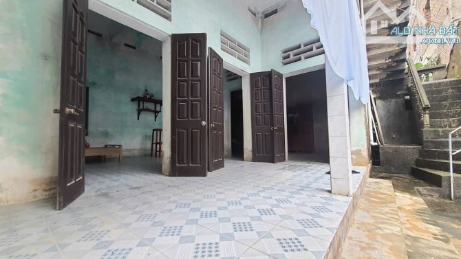 🏡 CHÍNH CHỦ E CẦN BÁN CĂN NHÀ MÁI BẰNG, 3 GIAN, XÁC ĐỊNH BÁN ĐẤT TẶNG NHÀ MÁI BẰNG - 5