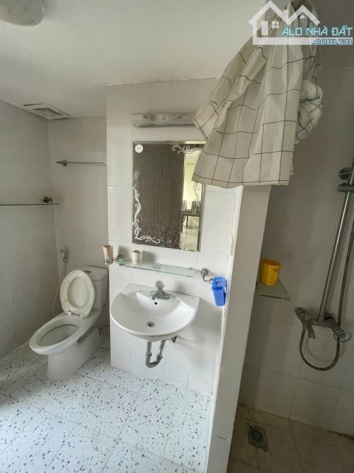 cho thuê căn hộ chung cư BIG Tower - 18 Phạm Hùng. 70m 2 phòng ngủ, đủ đồ 10,5 triệu - 5