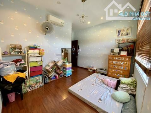 Nhà HXH ngang 5x17m, 5 tầng giá chỉ 9 tỷ còn bớt. "Hàng hiếm" 100% - 5