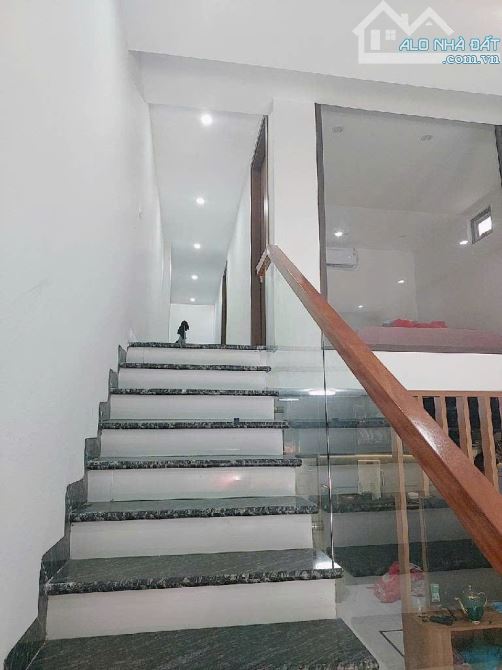 Đất Vàng Cửu Việt / Nhà 2T 65m, 4.5m, 13.6 tỷ / Ô tô tránh, Kinh doanh vô địch, Dòng tiền - 5
