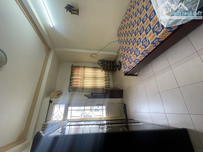 3 TẦNG 200M2,  SHR, HOÀN CÔNG ĐẦY ĐỦ, HẺM XE HƠI, HUỲNH TẤN PHÁT, QUẬN 7. CHỈ 6,4 TỶ - 5