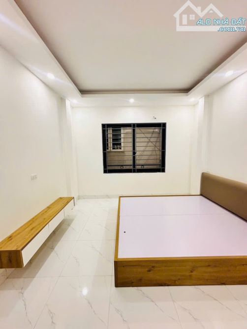 XUÂN ĐỈNH BẮC TỪ LIÊM NHÀ MỚI Ở NGAY 33m2 x 5TẦNG, NGÕ THÔNG Ô TÔ ĐỖ GẦN NHÀ. Giá 7x tỷ - 5