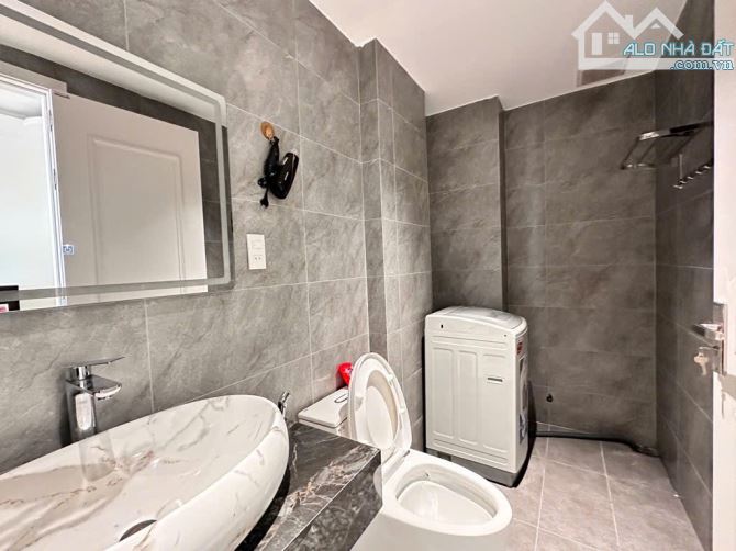 💥 TOÀ CĂN HỘ NGAY PHỐ TÂY - SÁT BIỂN - DÒNG TIỀN KHỦNG - TUYẾN PHỐ CỰC HIẾM NHÀ BÁN - 5