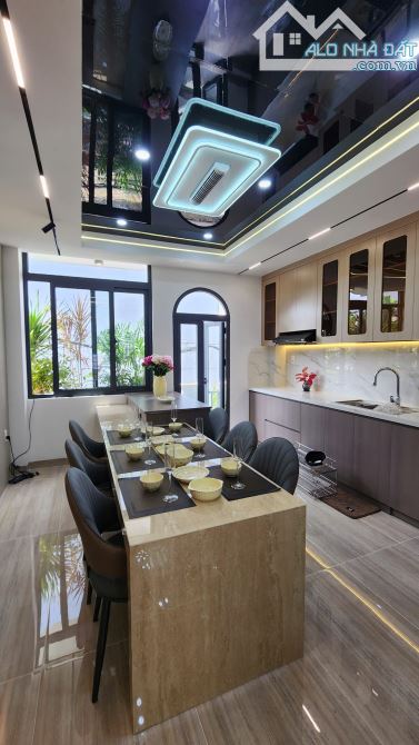 SIÊU PHẨM NHÀ PHỐ MỚI VƯỜN LÀI – AN PHÚ ĐÔNG, Q.12 - 4 TẦNG FULL NỘI THẤT - 5