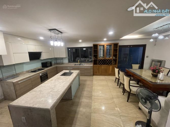 Siêu phẩm! Bán biệt thự 4 Tầng Thạnh Mỹ Lợi đẹp- - 10x17.5m - HĐT: 35tr/th - Giá 22,8 tỷ - 5