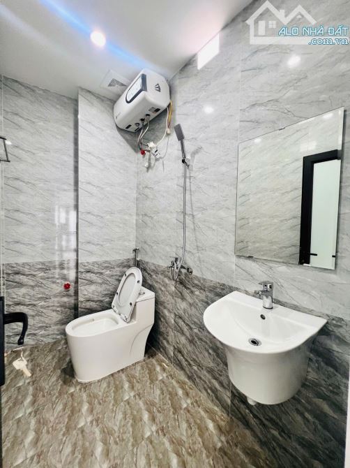 DUY NHẤT 1 CĂN TẠI LÁNG HẠ_BA ĐÌNH_MỚI TINH_30m2 x 5t_FULL NỘI THẤT_DƯỚI 8 TỶ - 5