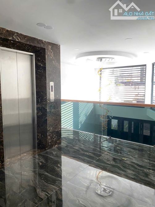 LÔ GÓC MT PHAN TÂY HỒ THANG MÁY NỞ HẬU TÀI LỘC DÒNG TIỀN - NGANG 4M - 11.85 TỶ - 5