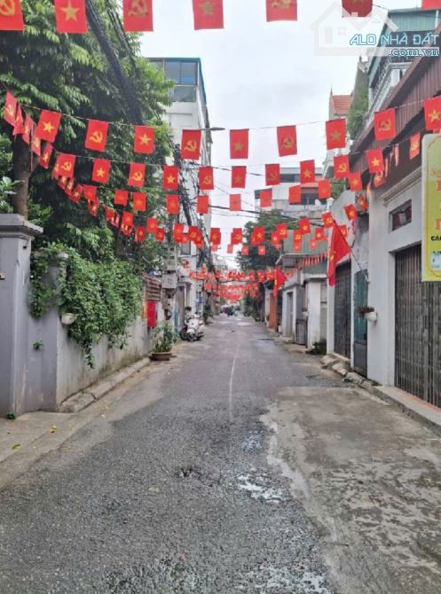 BÁN NHÀ VŨ ĐỨC THẬN, Ô TÔ VAO NHÀ, TẶNG NỘI THẤT LONG LANH, GẦN PHỐ, 6 TẦNG, CHỈ 7.X  TỶ - 5