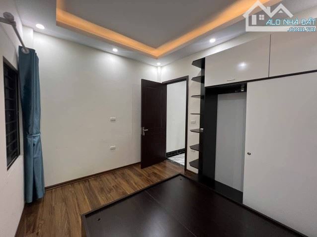 BÁN NHÀ PHÚ MINH 41M2 - MT 4M - GIÁ 6.X TỶ. NGÕ NÔNG GẦN Ô TÔ, SÁT ĐH CÔNG NGHIỆP, QL 32 - 5