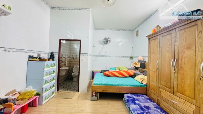NHÀ VƯỜN SUM SUÊ GẦN 3000M2 ĐẤT ĐỎ- HCM🏝️🏝️🏝️ 🌈🌈GIÁ BÁN: 10TỶ TL🌈🌈 ---- 🌈Dt: 2715m - 6
