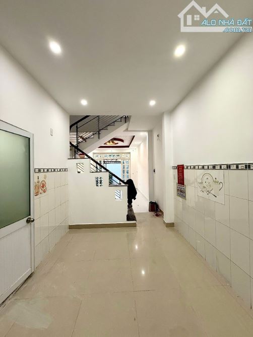 🎉🎉📌 em siêu phẩm 4 tầng cực hot quận Hải Châu vị trí đẹp thoáng .Chỉ cần sách đồ vào là - 6