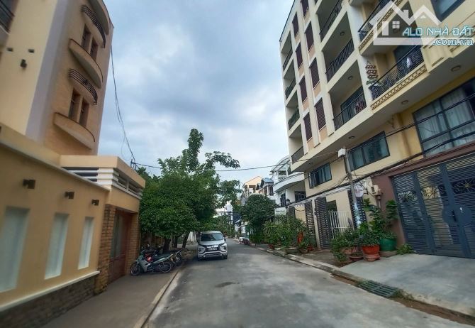 Q7 BIỆT THỰ CỔ SÂN VƯỜN KHUÔN VIÊN RỘNG GẦN 500M2 PHÙ HỢP KHÁCH MUA GIỮ TIỀN - 6