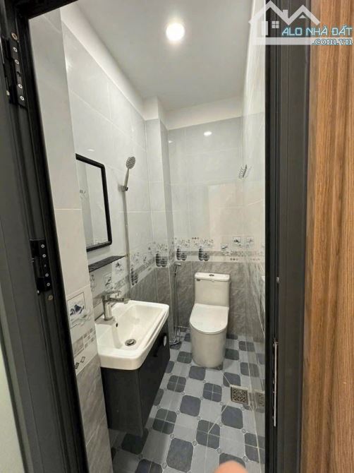 Nhà Đẹp 3 Tầng, Bùi Minh Trực, Bông Sao Quận 8, 3PN-3WC, Nhỉnh 4 tỷ TL - 6