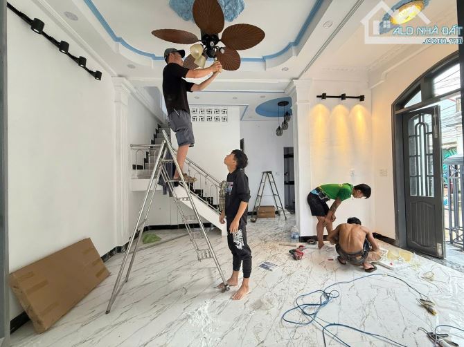 🏠 BÁN NHÀ 2 MẶT TIỀN KINH DOANH - CẠNH CHỢ – GIÁ CHỈ 2,85 TỶ - 6