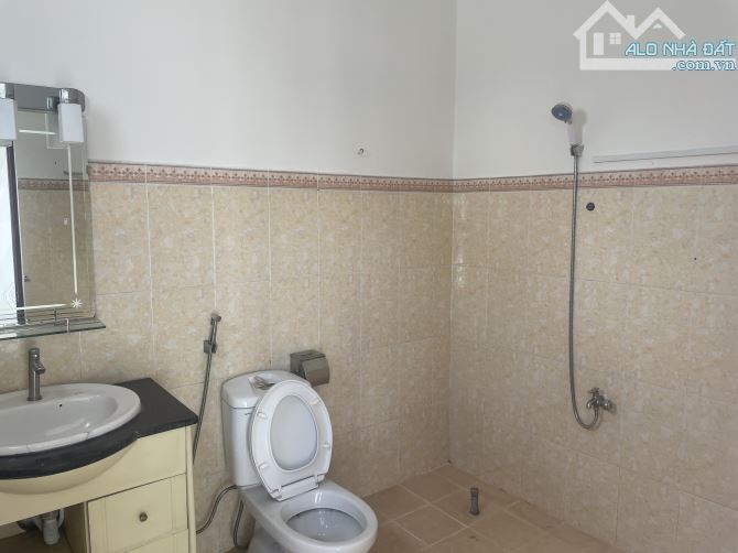 Nhà mới full nội thất Hẻm xe tải DT: 3*11 3 lầu giá chỉ 10.5 tiệu - 6