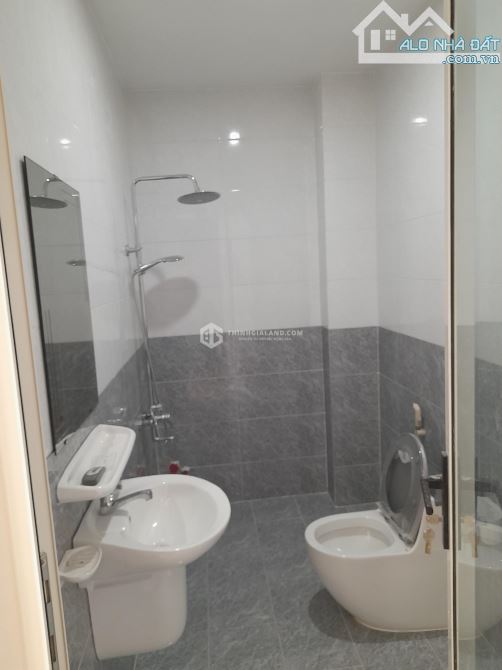 BÁN NHÀ 3 TẦNG HẺM Ô TÔ ĐƯỜNG LẠC LONG QUÂN_PHƯỜNG 2_VŨNG TÀU_CÁCH BÃI SAU 5P DI CHUYỂN - 6