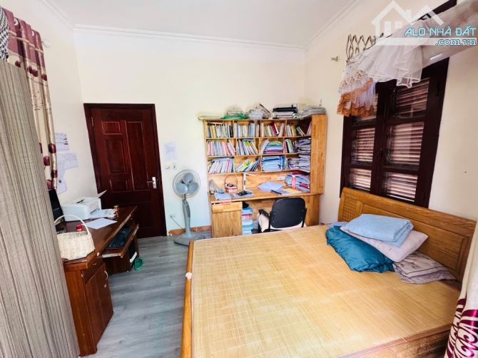 🌺 HÀNG SIÊU VIP - LÔ GÓC - NHÀ 4 TẦNG MẶT PHỐ - KINH DOANH SẦM UẤT - ĐƯỜNG RỘNG OTO TRÁNH - 6