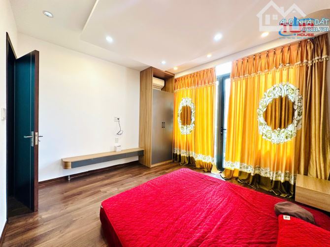 Nhà Mặt Ngõ Trần Nguyên Hãn Ô Tô Vào Nhà Kinh Doanh Tại Nhà - 6