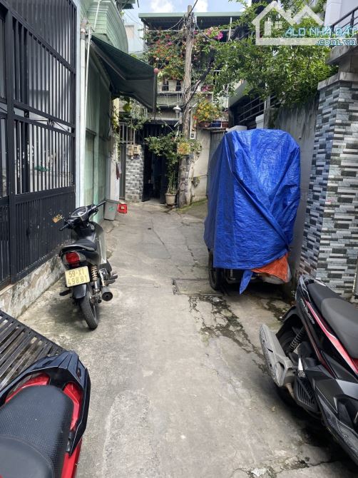 [PHƯỚC LONG B] BÁN GẤP NHÀ 4 TẦNG, HẺM THÔNG 🔥 – NGANG 3.3M – 28M² – GIÁ 3.X TỶ 💰 - 6
