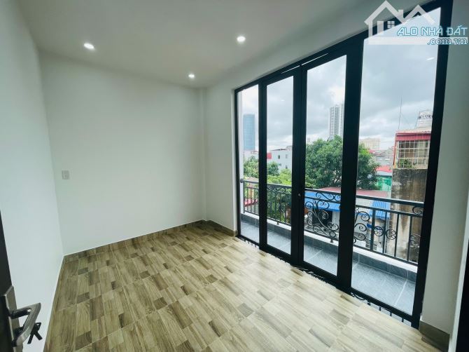 🏡 Bán nhà 3 tầng đl Kiến Thiết, Hùng Vương Hồng Bàng 62m² giá chỉ 2,75 tỷ - 6