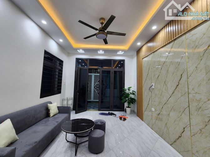 BÁN NHÀ NGÕ 46 NGÔ QUYỀN, DT 30M, 5T, MT 3,8M, GIÁ 7,7 TỶ - 6