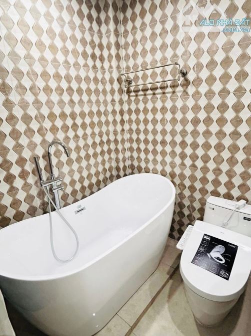 SIÊU PHẨM MẶT PHỐ HOA BẰNG CẦU GIẤY 65m2x7T,Mt3.8m GIÁ26.5TỶ Ô TÔ TRÁNH VỈA HÈ KINH DOANH - 7
