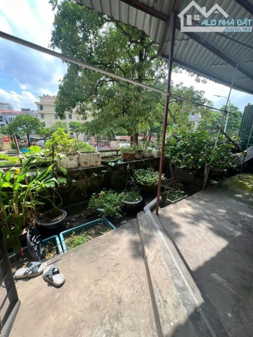 Hiếm Bán - Lô Góc - Thoáng Sáng - Tập Thể Nguyễn Chí Thanh - Dt: 95m2/2PN*nhỉnh 6tỷ - 7