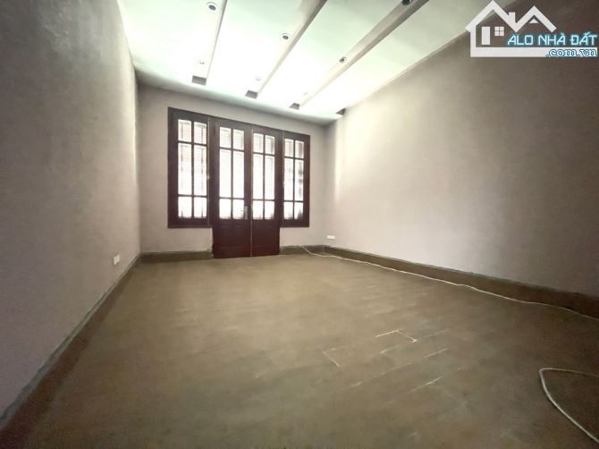 BÁN BIỆT THỰ PHÙNG KHOANG - NAM TỪ LIÊM –131M2 – VỈA HÈ RỘNG – Ô TÔ TRÁNH – GIÁ CHỈ 29.8TỶ - 7