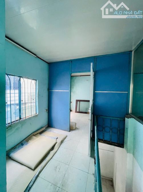 Nhà Mặt tiền sổ hồng riêng giá chỉ nhỉnh 4 toi - 7