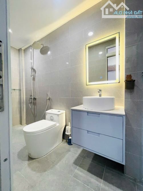 3 tầng BTCT 68 m2 phường 1 hẻm ba gác đường Dương Bá Trạc chỉ 5.2 tỷ - Nhà 3 tầng BTCT - 7