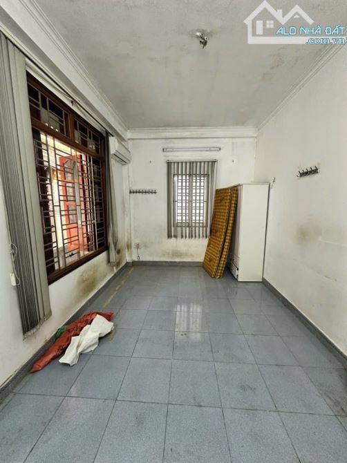 Bán nhà phố Minh Khai 50m2. 5 tầng . Ngõ rộng 3m. Giá 9 tỷ - 7
