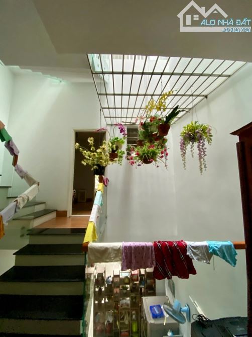 BÁN RẺ NHẤT NHÀ 3,5 TẦNG MẶT TIỀN ĐƯỜNG HÀN THUYÊN, HẢI CHÂU, ĐÀ NẴNG – GẦN ĐƯỜNG 30/4 - 7
