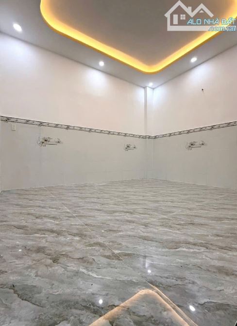 NHÀ CẤP 4 MỚI Ở NGAY – 84M2 – NGANG 7,6M – TRUNG CHÁNH, HÓC MÔN GIÁP Q12 - 7