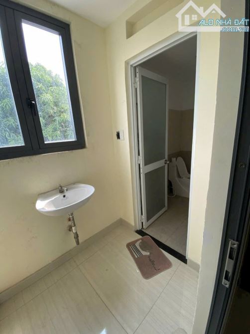 Bán 2 căn nhà liền kề 10x20m, khu Dân Cư 38ha đường Dương Thị Giang, giá 13 tỷ - 7