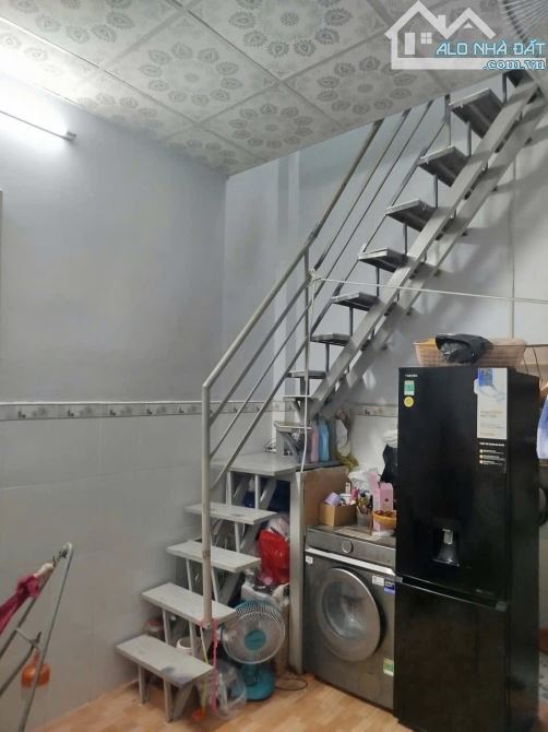 CHÍNH CHỦ NGỘP BÁN GẤP NHÀ C4 CHỈ 1/20M QUỐC LỘ 22 TÂN THỚI NHÌ HM. - 8