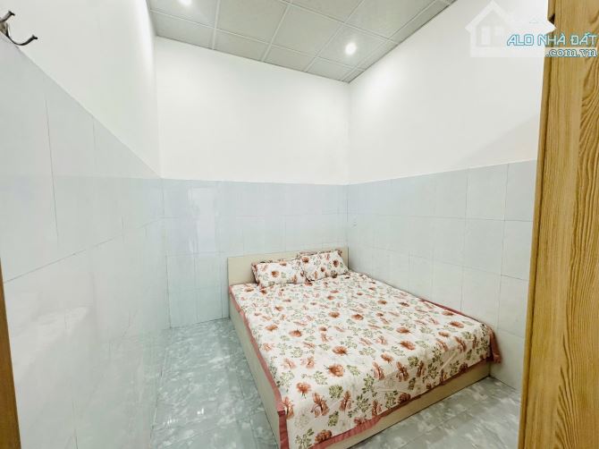 💥💥 SIÊU HOT – NHÀ CẤP 4 ĐƯỜNG TRƯỜNG CHINH- DT RỘNG SÁT CẦU NGÃ BA HUẾ – GIÁ CHỈ 3 TỶ X - 8