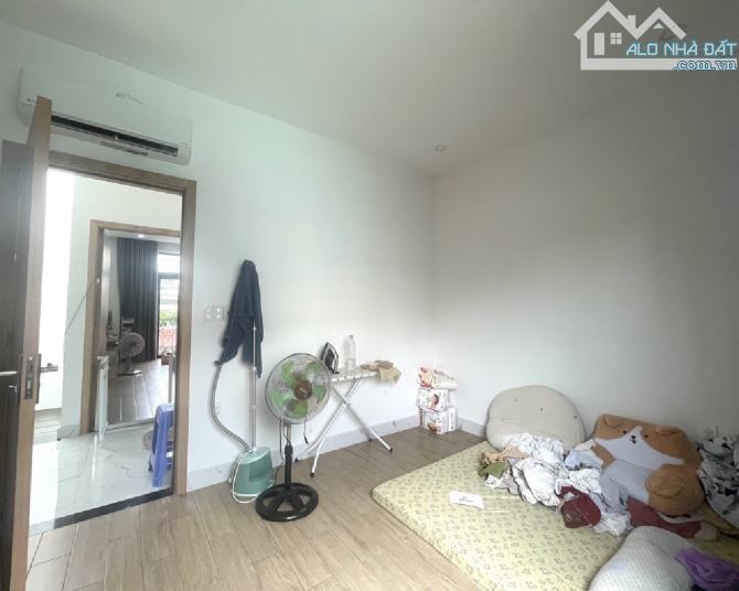 NHÀ ĐẸP 2 TẦNG  -96M2– SÂN RỘNG RÃI – TẶNG NỘI THẤT CƠ BẢN – TÂN THỚI NHẤT, QUẬN 12 - 8