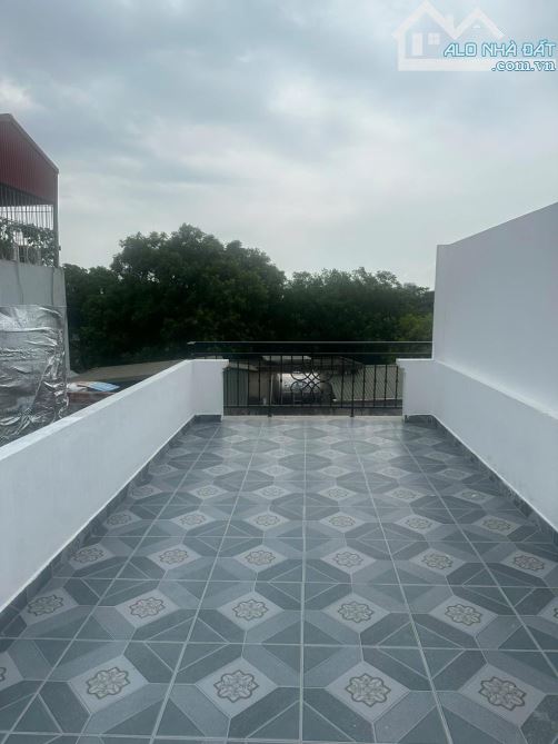 NHỈNH 9 TỶ CÓ NGAY NHÀ 6 TẦNG THANH MÁY GARA Ô TÔ RA VÀO Ở TT VIỆT HƯNG MỚI - ĐẸP HIỆN ĐẠI - 8