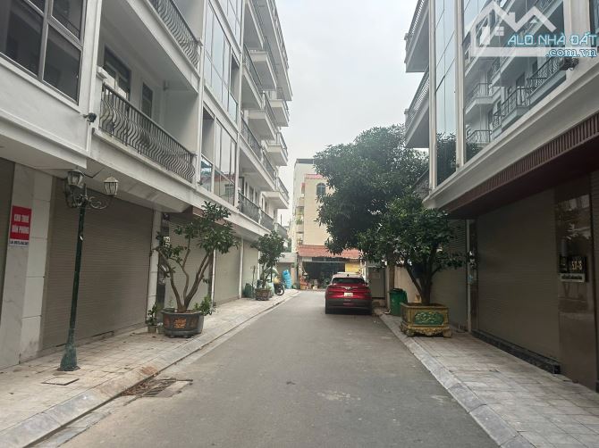 Bán nhà Liền Kề Hải Ngân, Thanh Trì, 50m2x7T, Giá nhô 17.9 tỷ, 7 tầng full nội thất cao cấ - 8