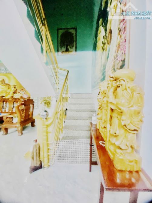 Bình Tân  2 Tầng ,98m² ( 5.4x17m, nở hậu 6.2m) , Hẻm 4m , Giá hơn 5 tỷ - 8