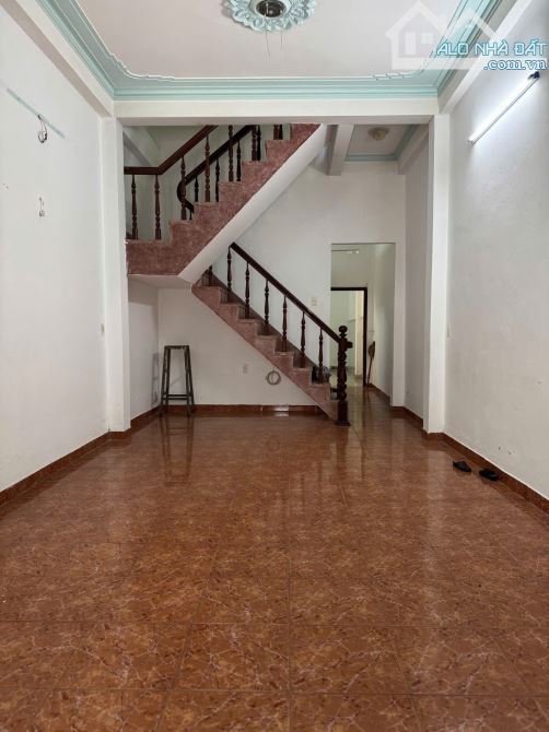 🔥 SIÊU PHẨM PHỐ CỔ HỘI AN – NHÀ 2.5 TẦNG KIÊN CỐ – GIÁ CHỈ 6.3 TỶ - 8