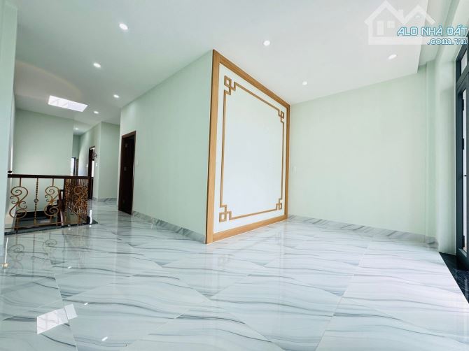 NHÀ 2 TẦNG 2 MÊ ĐẸP KIỆT Ô TÔ TÔN ĐẢN DT80M, 3PN,2WC - 8