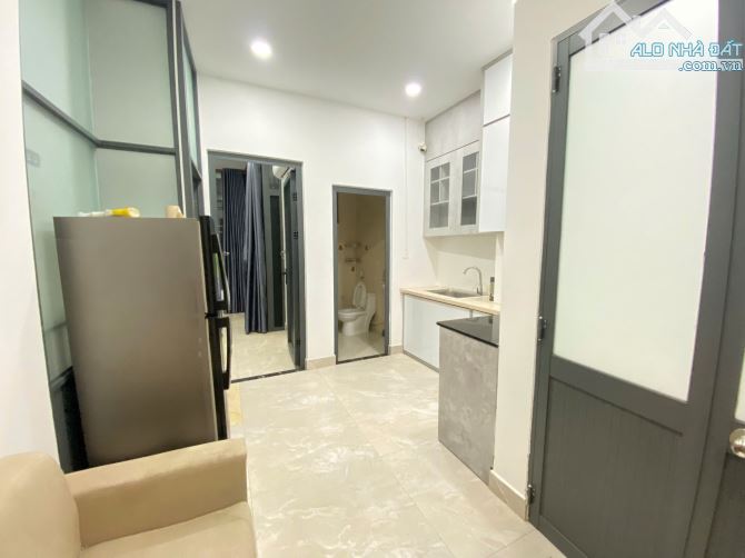 Studio ban công rộng, full nội thất – gần sân bay Tân Sơn Nhất & CV Hoàng Văn Thụ - 9