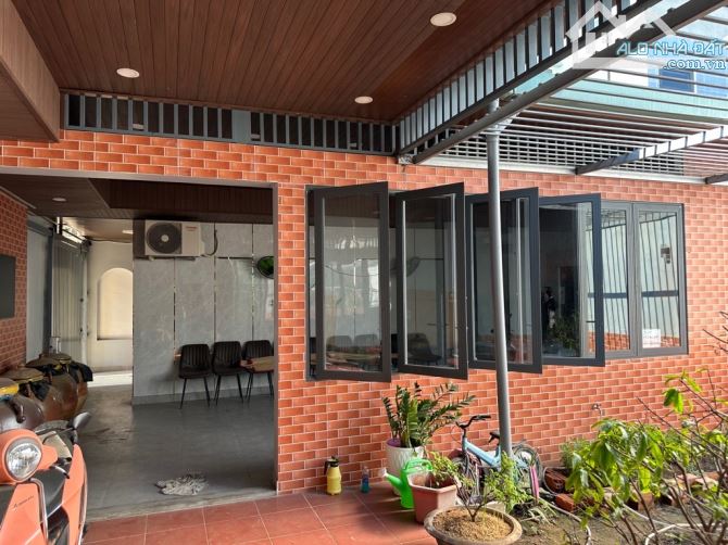 Nhà Phố 115m2 - Ngay Phú Thuận - Quận 7 - Cạnh Hẻm Xe Hơi - Nhỉnh 8 Tỷ - 9