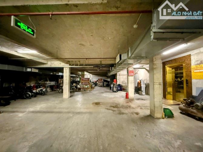 Bán Căn góc Mặt tiền đường Khổng Tử BÌNH THỌ THỦ ĐỨC DT: 1593m2 Khoan 650tr/th Giá 270 Tỷ - 9