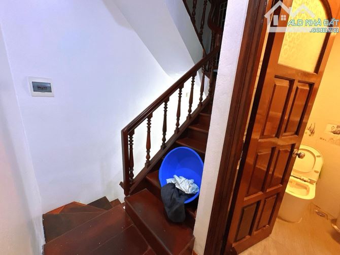 HÀO NAM-ĐỐNG ĐA-LÔ GÓC 3 MẶT THOÁNG-NHÀ DÂN XÂY-ĐẦY ĐỦ CÔNG NĂNG-GẦN Ô TÔ-13.2 TỶ - 9
